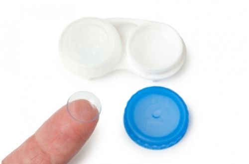 10 Consejos de seguridad al usar lentes de contacto